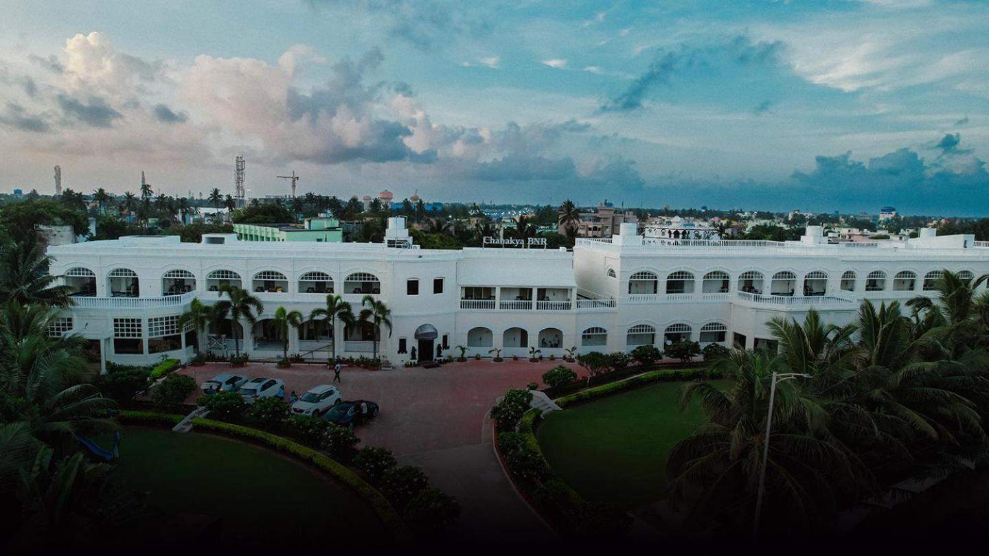 Chanakya Bnr Hotel Puri Exterior photo